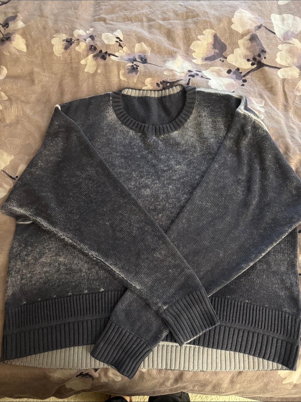lululemon athletica Women's Crewneck Sweater in Washed Charcoal